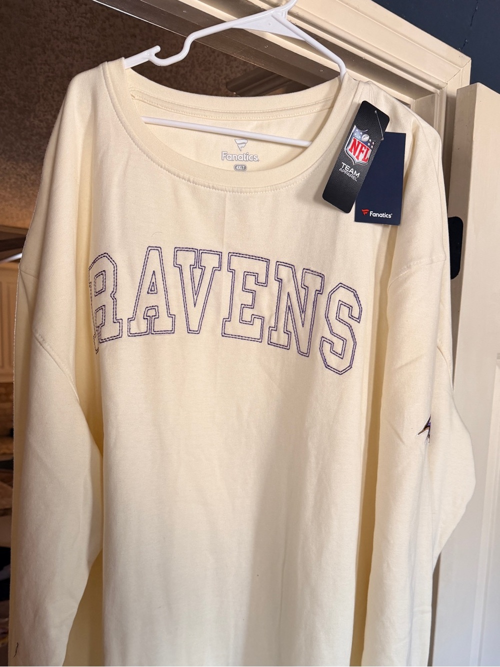 Fanatics Cream Ravens Crewneck Sweatshirt